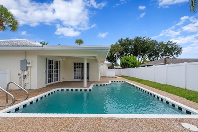 ABSOLUTELY GORGEOUS SINGLE STORY HOME | PRIME EAST BOCA RATON - photo 28