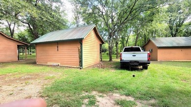 Rare investment opportunity! This property has five active cabin - photo 4