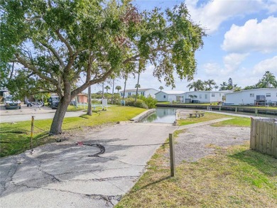 Virtually Staged. Choose Your Own Adventure at 26 Laughing Gull - photo 50
