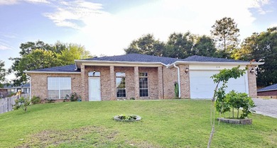 (private lake, pond, creek) Home Sale Pending in Crestview Florida