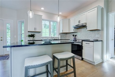 Welcome home to this beautifully updated Colonial, ideally - photo 13