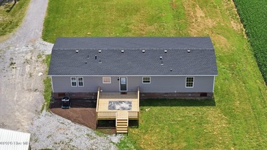 Prepare to be amazed by all that country living brings in this - photo 13