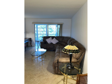 Beautiful Lake & Fountain View, 2 Bed / 2 Bath, Substantially - photo 13