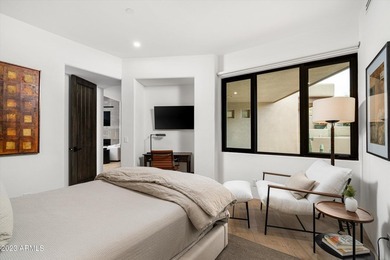 This exquisitely remodeled Apache Cottage captures the essence - photo 17