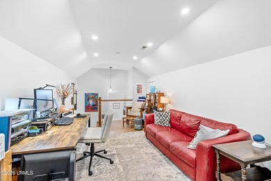 Beautifully maintained home in the heart of Battery Point - photo 23