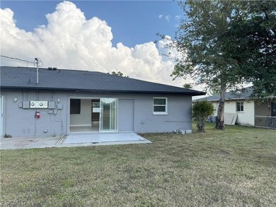 This well-maintained and thoughtfully updated duplex can be - photo 23