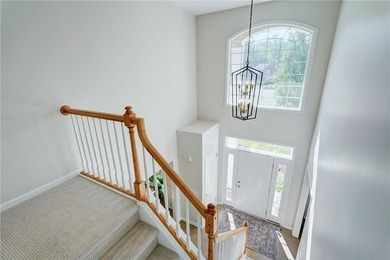 Welcome home to this beautifully updated Colonial, ideally - photo 24