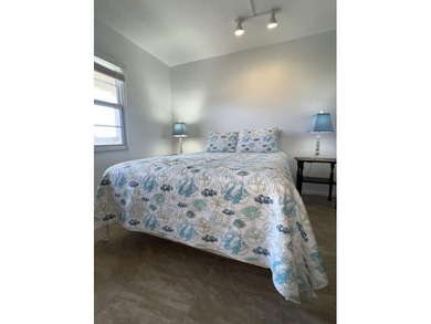 Beautiful Lake & Fountain View, 2 Bed / 2 Bath, Substantially - photo 24