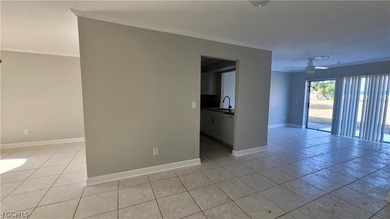 This well-maintained and thoughtfully updated duplex can be - photo 27