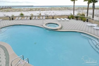 Beautiful three-bedroom, three-bath corner-unit condo with - photo 28