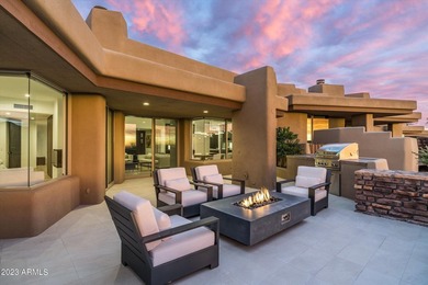 This exquisitely remodeled Apache Cottage captures the essence - photo 29