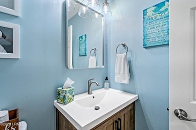 Beautifully maintained home in the heart of Battery Point - photo 30