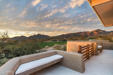 This exquisitely remodeled Apache Cottage captures the essence - photo 33