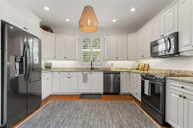 MOVE-IN READY, 1ST FLOOR TARPON COVE CONDO W/2-CAR GARAGE & POND - photo 33