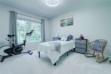 Welcome home to this beautifully updated Colonial, ideally - photo 34