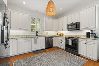 MOVE-IN READY, 1ST FLOOR TARPON COVE CONDO W/2-CAR GARAGE & POND - photo 35