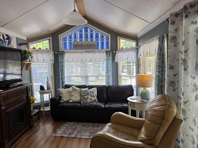 Absolutely beautiful Summer Home in highly sought after Resort! - photo 6