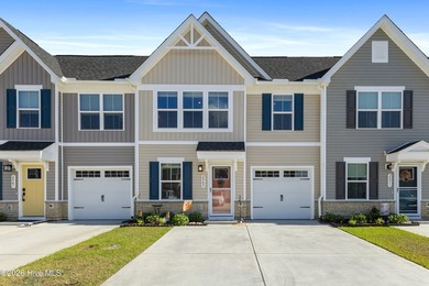 MOTIVATED SELLERS--PRICED TO SELL! Don't miss this move-in-ready - photo 1