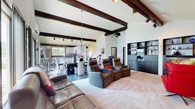 Experience modern luxury with the privacy and outdoor lifestyle - photo 7