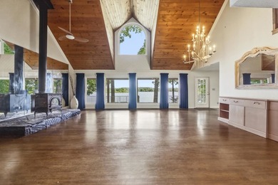It's all about the VIEWS with this incredible Lake Sinclair - photo 10