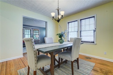Welcome to this delightful 3 bedroom 1.5 bath Colonial offering - photo 13