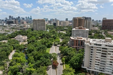 Prime Turtle Creek location! Stunning condo in the heart of