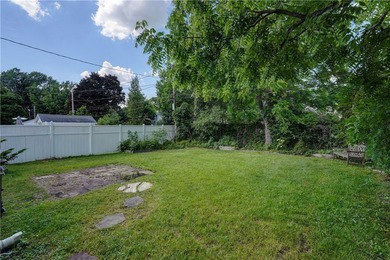 Welcome to this delightful 3 bedroom 1.5 bath Colonial offering - photo 28