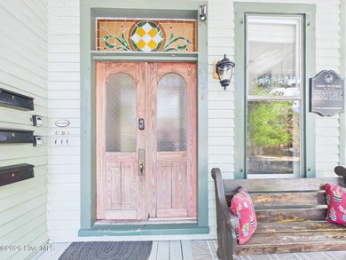 Unique opportunity to own a three unit investment property in - photo 7