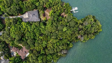POINT LOT WITH SWEEPING LAKE VIEWS-AN EXCEPTIONAL LAKEFRONT - photo 2