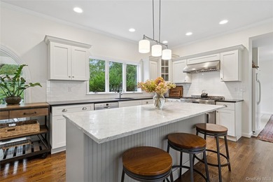 This exceptional Montauk retreat is masterfully designed for - photo 9