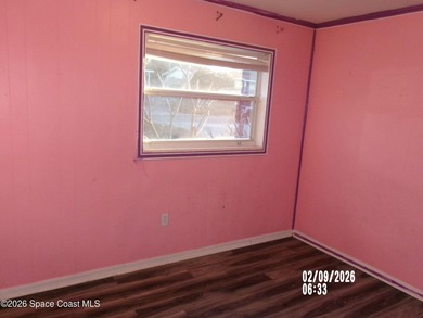 No HOA! Enjoy a light and bright interior with a fully fenced - photo 6