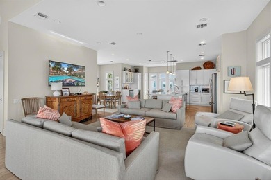 OPEN CANAL VIEWS, FLOATING BOAT SLIPS, ELEVATOR, PREMIER