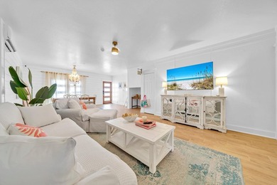 Stunning Waterfront Home with Gulf Access and Deep Water Boating - photo 12