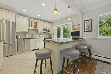 Welcome to this Stunning 4 bedroom, 3.5 bath expanded - photo 12