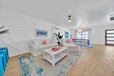 Stunning Waterfront Home with Gulf Access and Deep Water Boating - photo 20