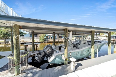 Stunning Waterfront Home with Gulf Access and Deep Water Boating - photo 32