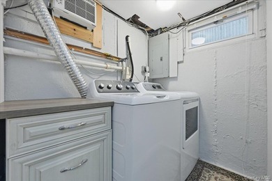 Welcome to this Stunning 4 bedroom, 3.5 bath expanded - photo 36