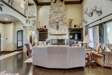 Step into a world of luxury and tranquility at 1901 Glenoak Dr - photo 8