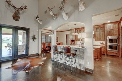 Step into a world of luxury and tranquility at 1901 Glenoak Dr - photo 10