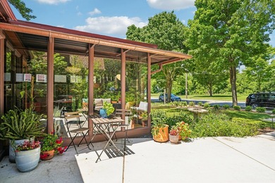 One of a Kind Mid-Century Modern home designed by renowned - photo 4