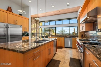 Experience refined desert living in this exceptional Desert - photo 4