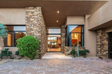 Experience refined desert living in this exceptional Desert - photo 8