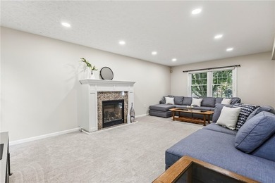 Don't miss this beautifully maintained 3-bdrm, 2.5-bath - photo 11