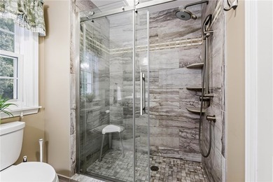 Don't miss this beautifully maintained 3-bdrm, 2.5-bath - photo 29