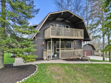 Lake Como- Walworth County Home For Sale in Lake Geneva Wisconsin