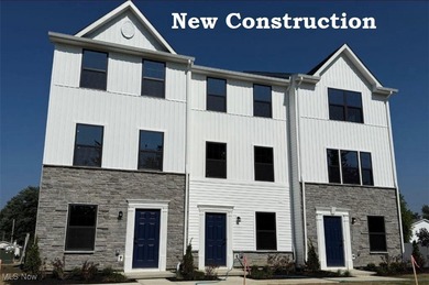 Lake Erie - Lake County Townhome/Townhouse For Sale in Mentor Ohio