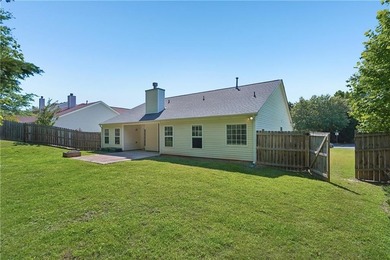 Explore 2213 Skylar Leigh Dr, designed for everyday comfort with - photo 5