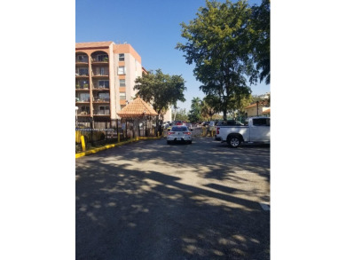 Blue Lagoon Lake Condo For Sale in Miami Florida