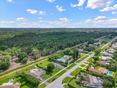 Rare opportunity in the desirable Palm Beach National Golf & - photo 40