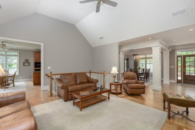 Beautiful Golf-Course Home on the 9th Hole of The Preserve at - photo 9